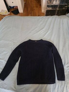 Men's Navy Cable-Knit Sweater